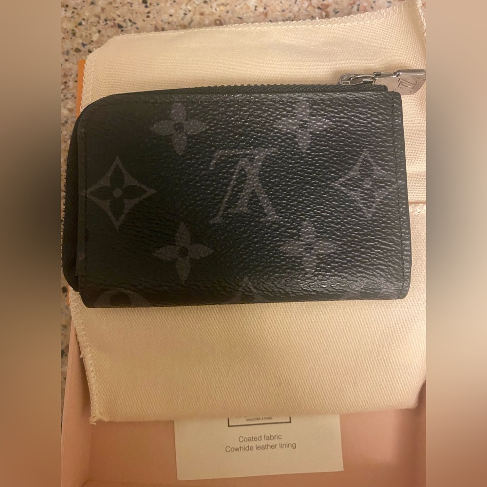 Euc Louis Vuitton Eclipse Monogram Coin Pouch - image 2